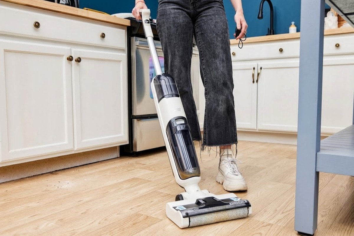 wet dry floor washer cleaning tile flooring